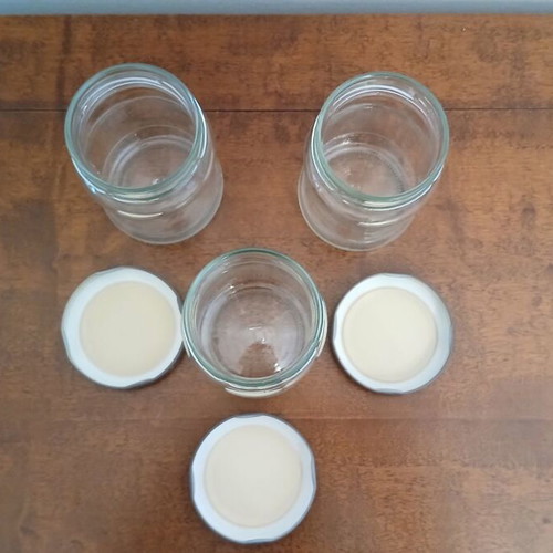 Glass jars with lids, set of 3, 7 cm diameter, 11 cm height