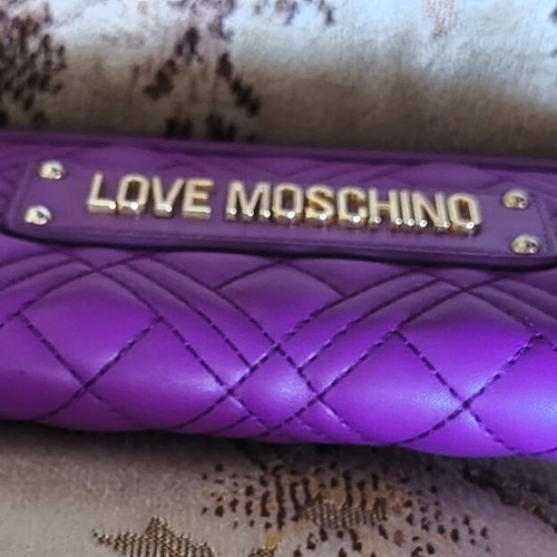 Love Moschino wallet new, purple