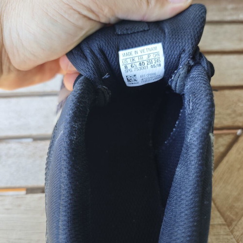 Adidas Ligra 6 sneakers size 40 like new, black and grey