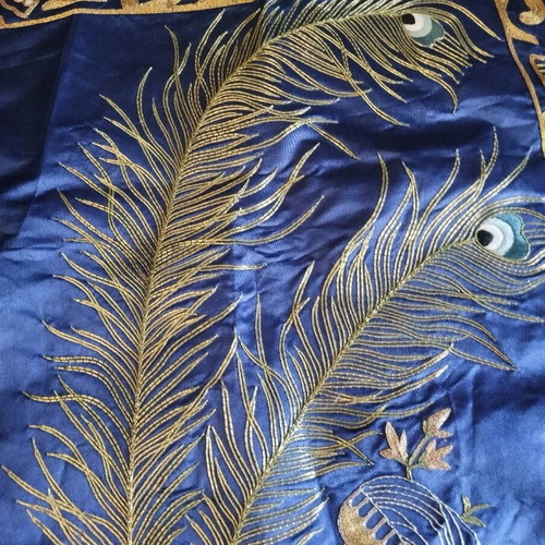 Vintage handmade silk Chinese embroidery like new