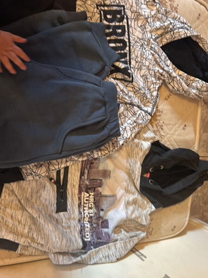 Pack of two H&M and Energiers sweatshirts and one tracksuit like new