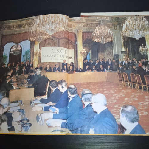 Chronicle of the 20th Century Two Volumes 1990 and 1991 used