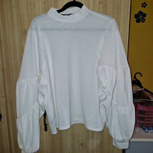 Zara blouse white with wide sleeves, like new, size S