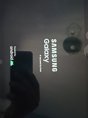Samsung Galaxy Tab A8 σαν καινούργιο με οθόνη 10.7 ιντσών και θήκη