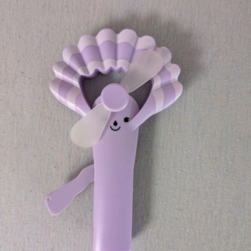 Handheld fan like new