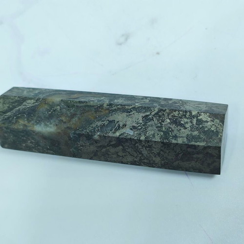 Healer’s Gold column made of natural Magnetite and Pyrite like new