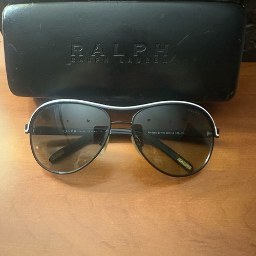 Ralph by Ralph Lauren RA 4050 Aviator sunglasses used, vintage Y2K style