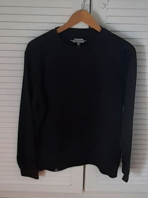Terranova men's black long-sleeve sweatshirt size L