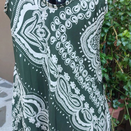 Long sleeveless dress dark green with white patterns, new, size S