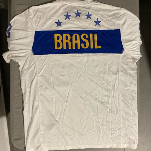 Brasil 2010 jersey like new, authentic