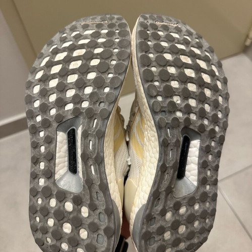 Adidas Ultraboost Uncaged athletic shoes like new, size 38⅔, off-white