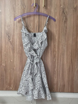 Mini dress Shein like new, black and white, size S