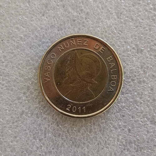 Panama 1 Balboa Coin 2011 used, bimetallic
