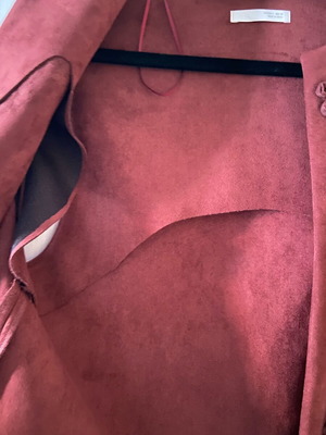 Γυναικείο γιλέκο σουεντ μπορντό Zara σαν καινούργιο, large