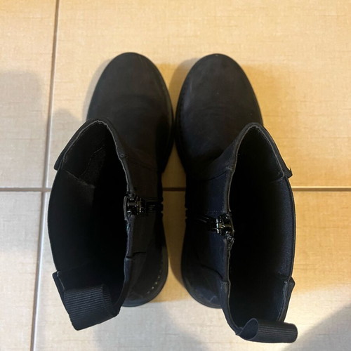 Bozikis black ankle boots used, size 38, zipper, tread sole