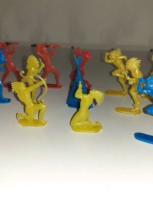Indian Figures from the 60s like new