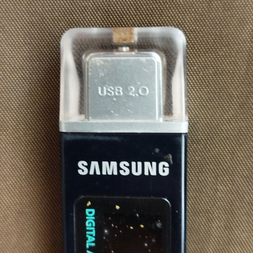 Samsung YP-U2R φορητό MP3 player μεταχειρισμένο για επισκευή ή ανταλλακτικά