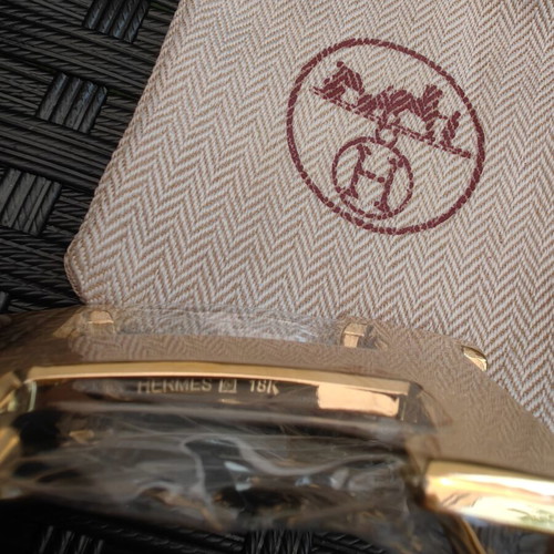 Hermes belt buckles new, set of 3, gold