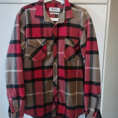 Men's shirt large like new with thick fabric