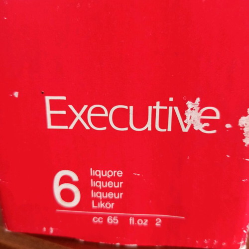 Executive liqueur glasses set of 5, like new, Idee in Vetro