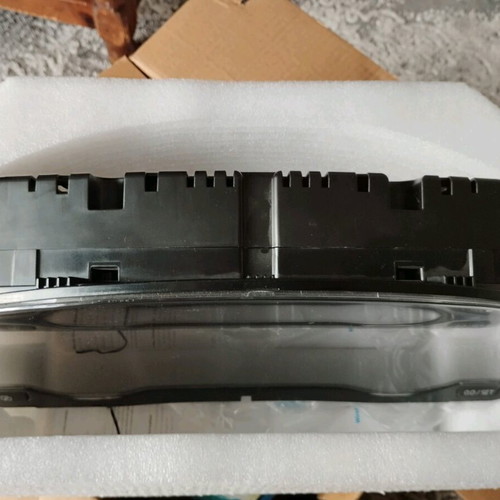Volkswagen Scirocco dashboard used, white screen, VD1