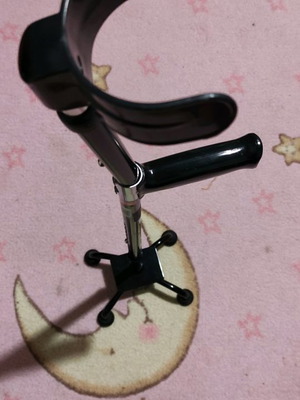 Four-legged cane with elbow support new