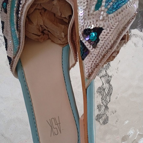 Pasoumakia embroidered size 40 new, multicolor