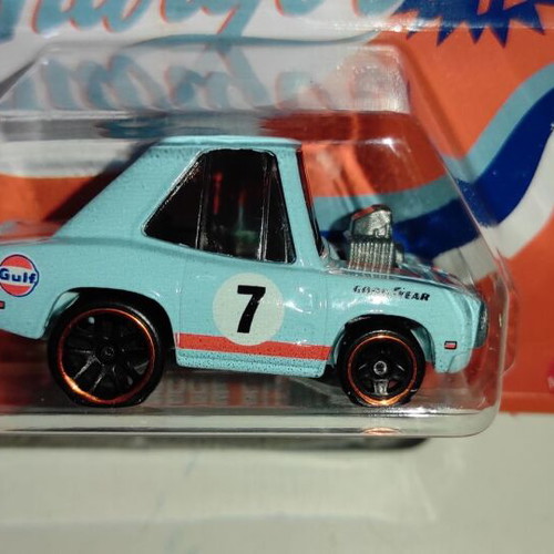 Hot Wheels 2025 Tooned *GULF* Silver series '70 Dodge Charger new