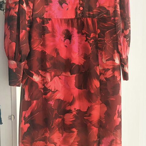 Red Floral Formal Dress New Size Medium