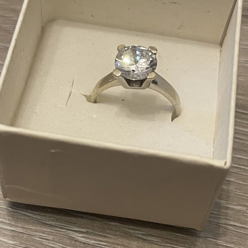 Gold 585 solitaire ring with semi-precious stone, used, size 58