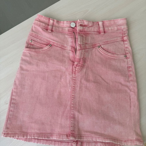 Pink denim skirt Bershka like new, size XS