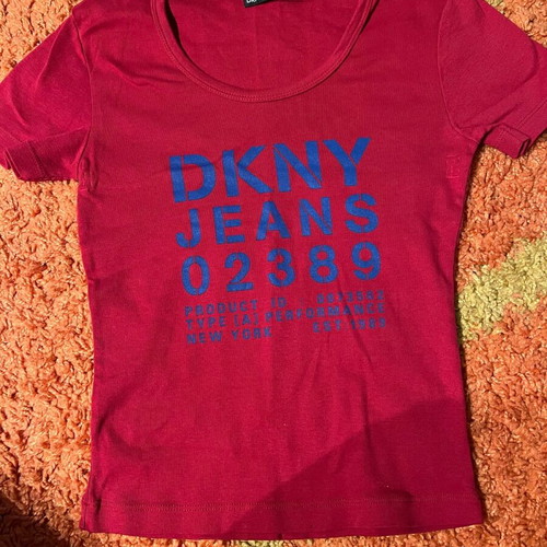 DKNY blouse used, slim fit, size M, red