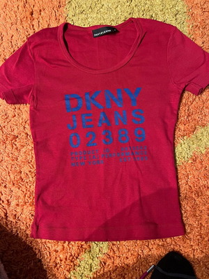 DKNY blouse used, slim fit, size M, red
