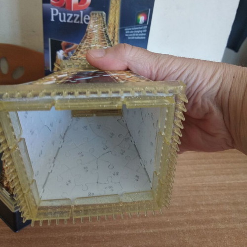 3D Puzzle Eiffel Tower 226 Pieces like new with Base Lighting