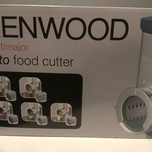 Kenwood Roto Food Cutter new with cutting attachments
