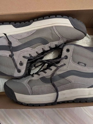 Vans Ultrarange Exo MTE μποτάκια light grey νούμερο 42 σαν καινούργιο