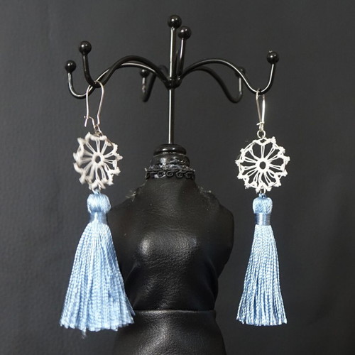 Dreamcatcher earrings new, multicolor