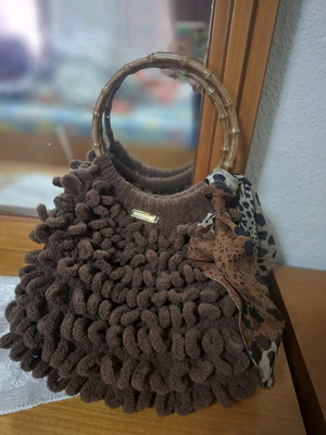 Women’s brown puffy bag new