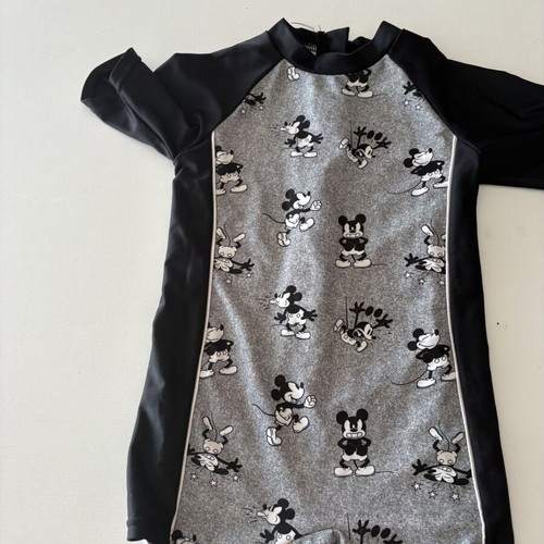 Children's swimsuit SUv like new, full-body sun protection