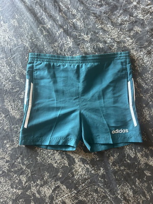 Adidas kids swimsuit brand new, size small 10-14, black and turquoise