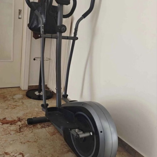 EverFit EFK-500 Magnetic Elliptical Machine like new