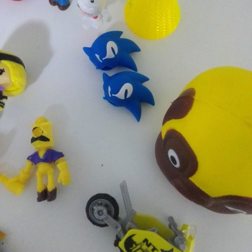 Miniature toys used, assorted figures pack