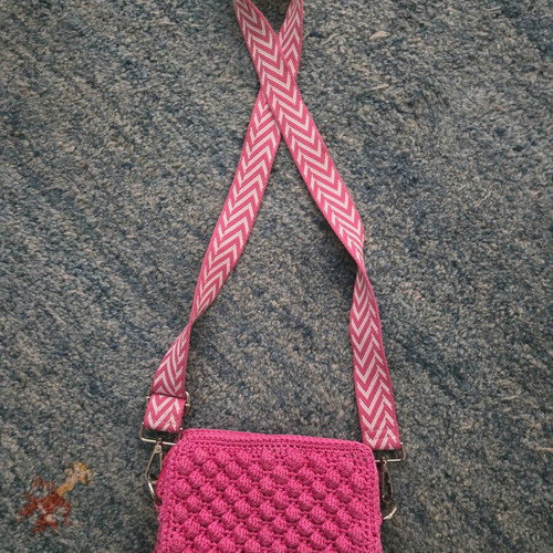Handmade knitted crossbody bag pink new