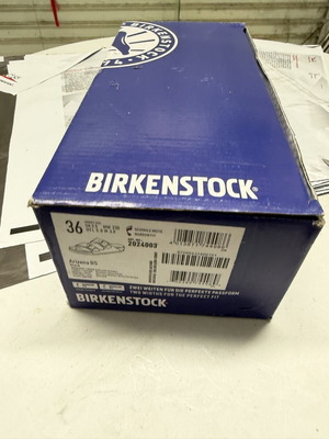 Birkenstock γυναικείες μαύρες παντόφλες νούμερο 36 καινούργιο