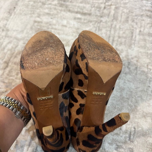 Schutz leopard print pony hair pumps size 38 like new