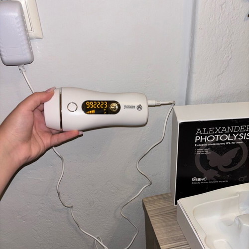 Alexander Photolysis IPL hair removal device like new with manual