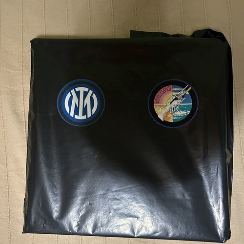 Inter FC X Pink Floyd Wish You Were Here 50 Years Anniversary bundle