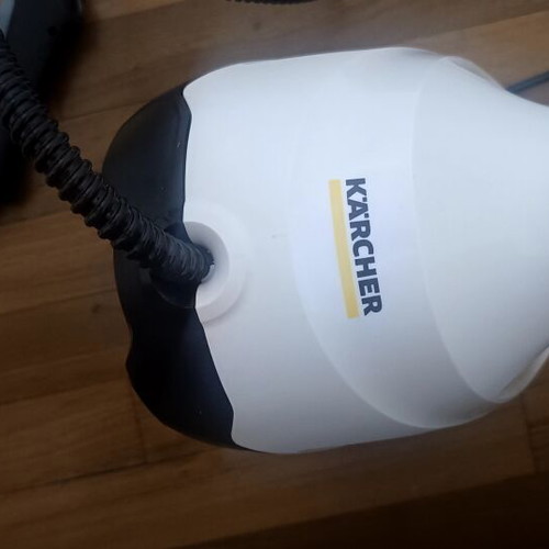 Karcher SC 3 EasyFix steam cleaner pressure 3.5bar like new with wheels and wand