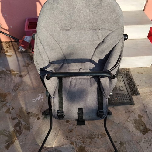 High chair like new