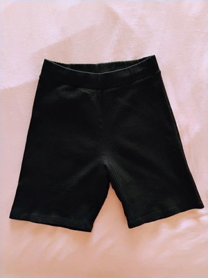 Pull&Bear ribbed rowing shorts size S like new black